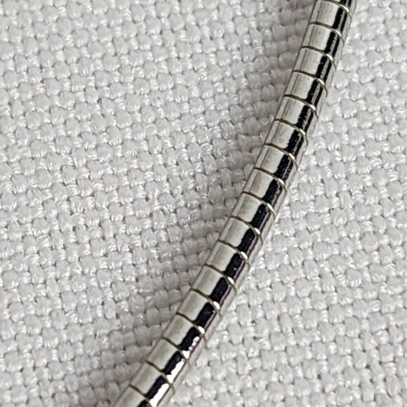 Butler Silver Tone Choker Necklace with Square Pendant - Picture 4 of 7